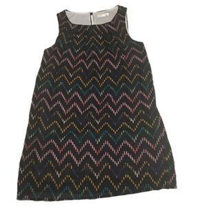 Renee C. dress Medium black rainbow chevron sleeveless shift lined round neck